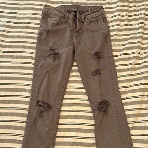 American Eagle ripped jeans. Size 30 X 34